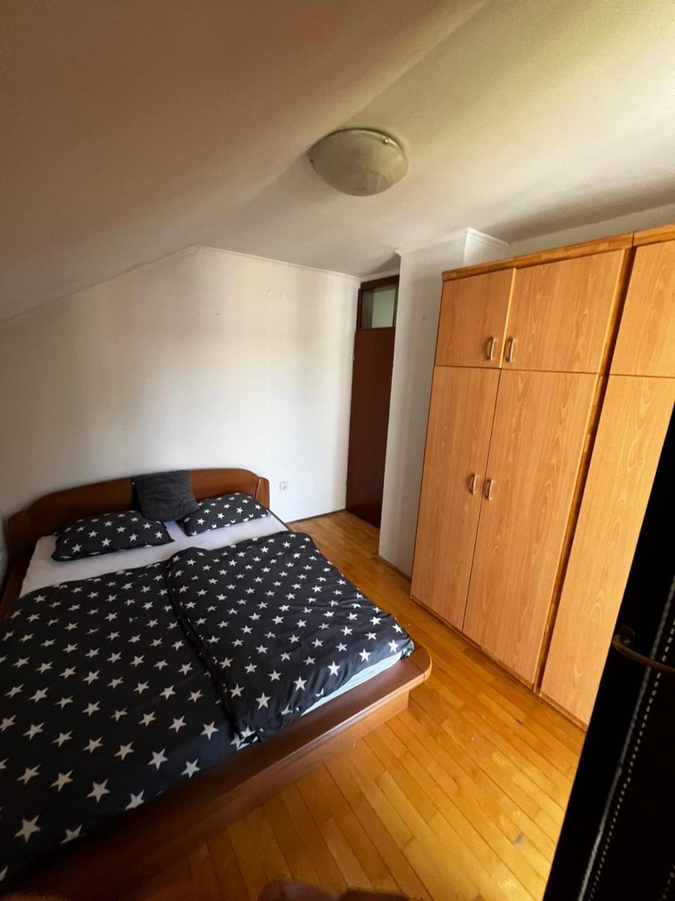 Hostel 투즐라 외부 사진