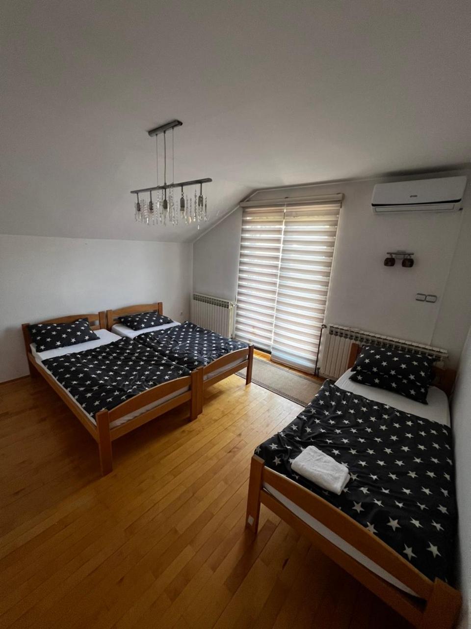 Hostel 투즐라 외부 사진